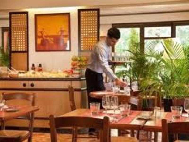 Campanile Arras - Saint-Nicolas Nhà hàng bức ảnh